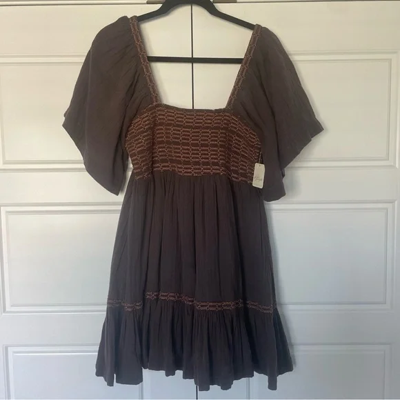 NWT Free People Easy To Love Bubble Mini Dress size medium color expresso beans - Picture 1 of 12